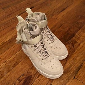Nike SF Air Force 1 Mid Fossil (NWOT)